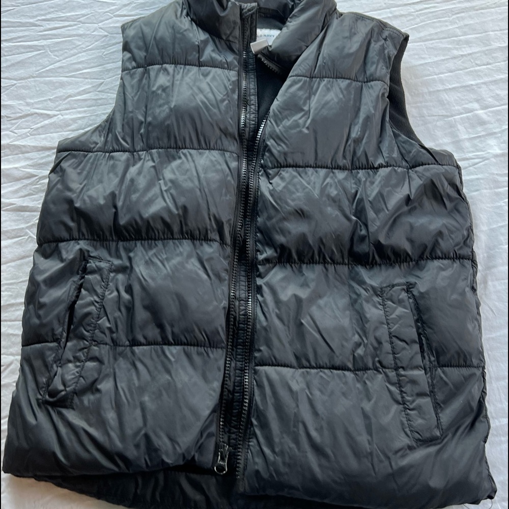 Youth Puffer Vest, never worn!